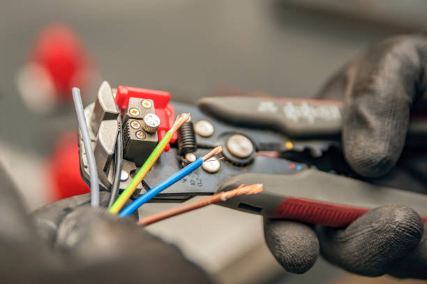 Best Electrical Contractors for Businesses  in Gambier, OH
